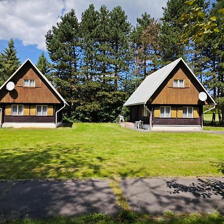 Bungalovy Roznov Villa Roznov pod Radhostem Exterior photo